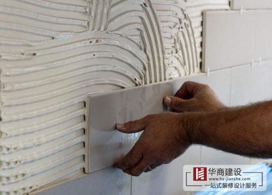 裝修貼瓷磚留縫好還是不留好？需要做美縫嗎？